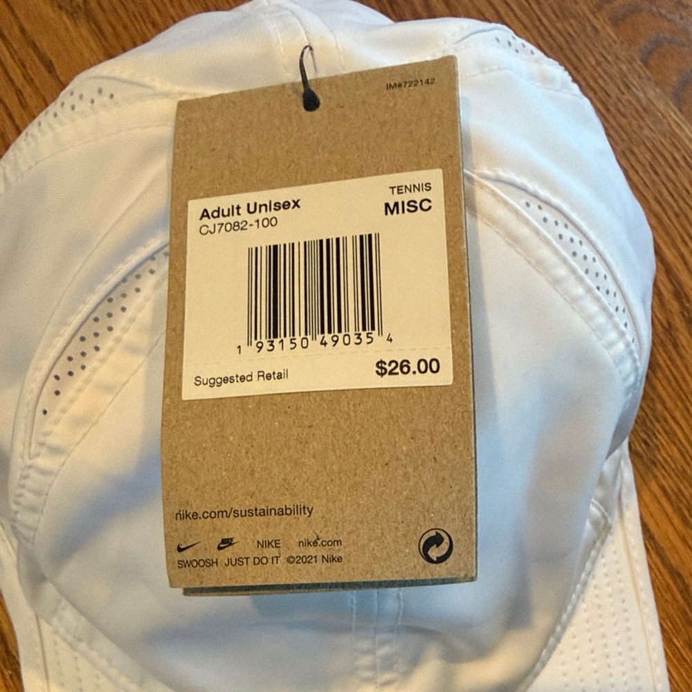 NWT Nike White Tennis Baseball Hat Cap with Black Swoosh - Picture 2 of 4